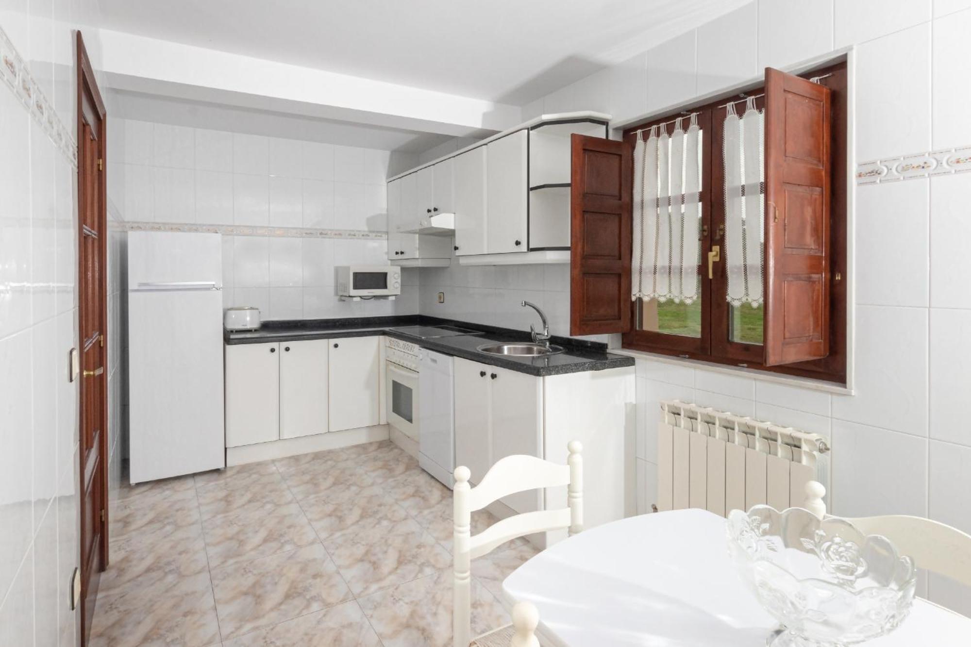 Apartamentos El Acebo Навес Экстерьер фото