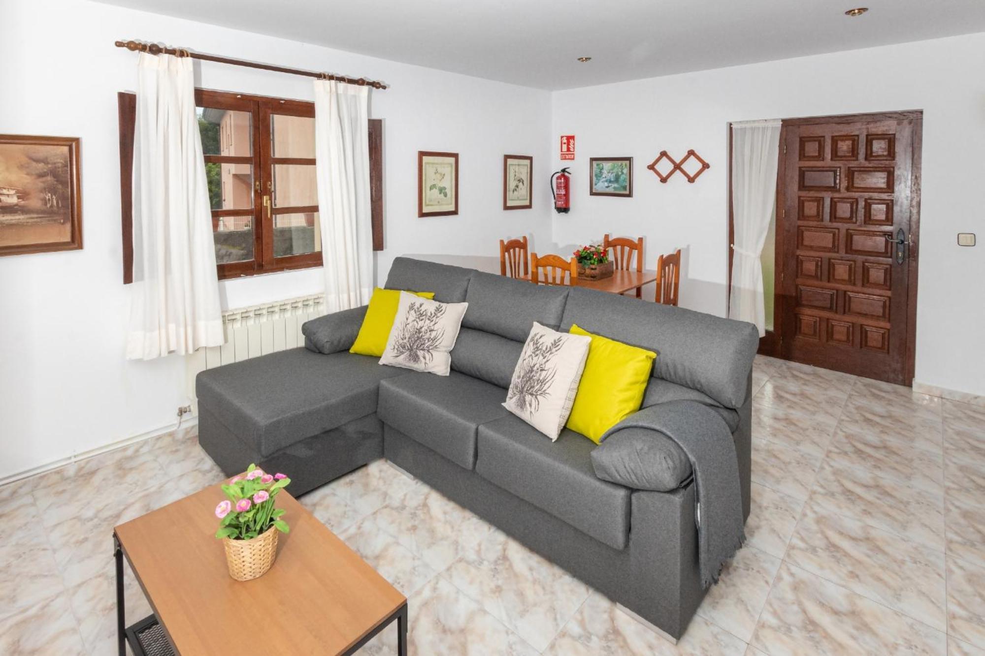 Apartamentos El Acebo Навес Экстерьер фото
